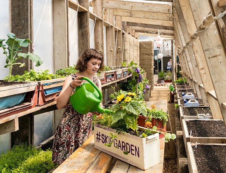 Kings Cross Redevelopment - Skip Garden Kings Cross Redevelopment - Skip Garden